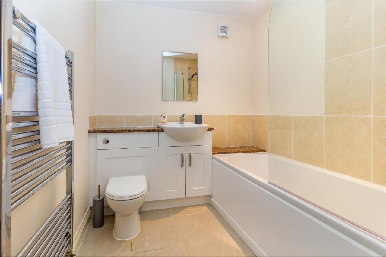 Host & Stay - Hillbrook House Apartment Great Malvern Buitenkant foto