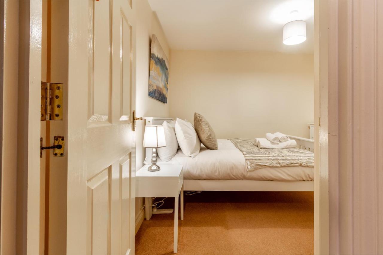 Host & Stay - Hillbrook House Apartment Great Malvern Buitenkant foto