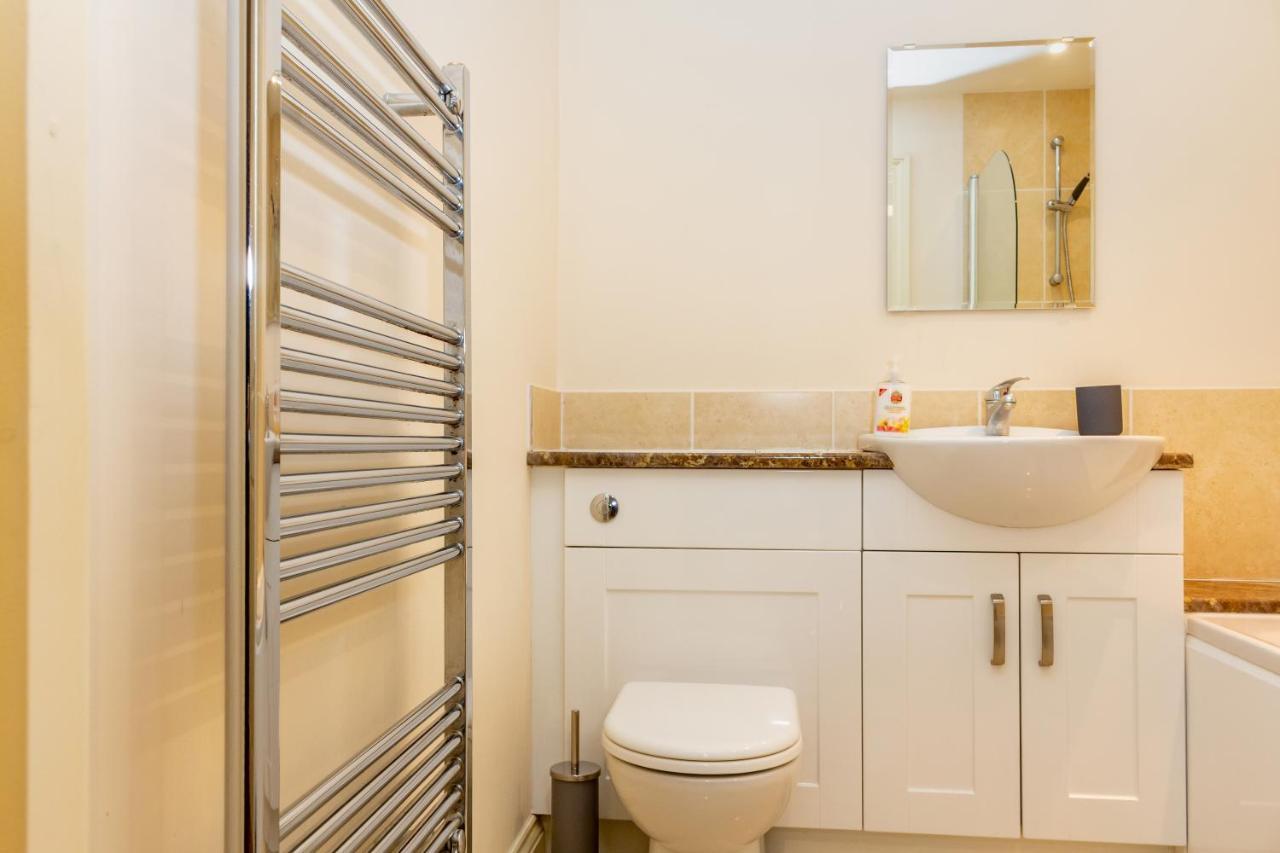 Host & Stay - Hillbrook House Apartment Great Malvern Buitenkant foto
